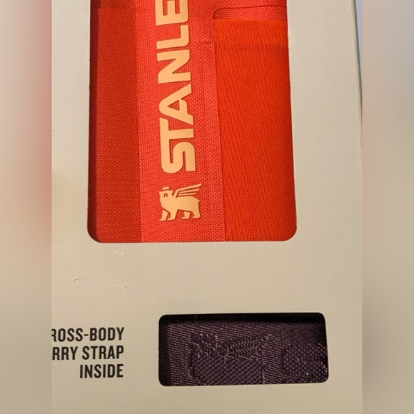 Stanley TIGERLILY PLUM - 40 OZ. QUENCHER CARRY-ALL - Picture 3 of 5